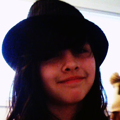 Emma Alvarado Photo 30