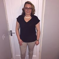 Deborah Lennon Photo 16