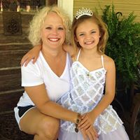 Carolyn Ford Photo 35