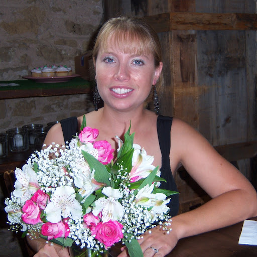 Michele Miller Photo 36