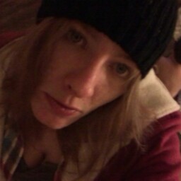 Jennifer Simoneau Photo 3