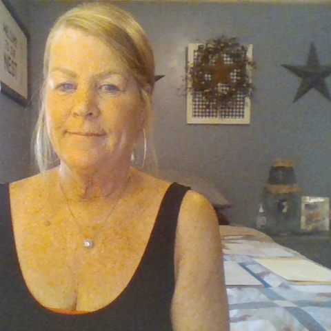 Pamela Knight Photo 34
