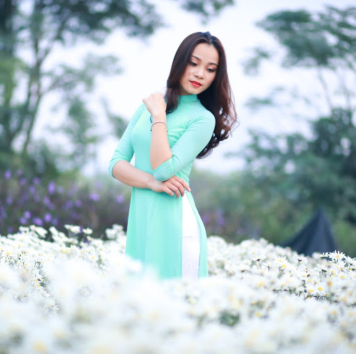 Tung Nguyen Photo 39