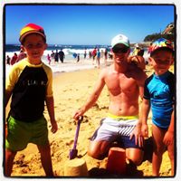 Damien Robertson Photo 27