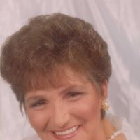 Martha Arnold Photo 9