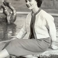 Margaret Evans Photo 26