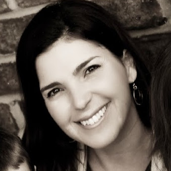 Andrea Gilbert Photo 17