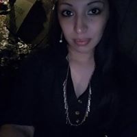 Crystal Benavides Photo 26