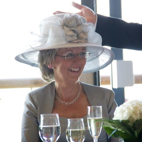 Frances Cunningham Photo 11