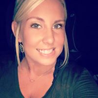 Courtney Stringer Photo 10
