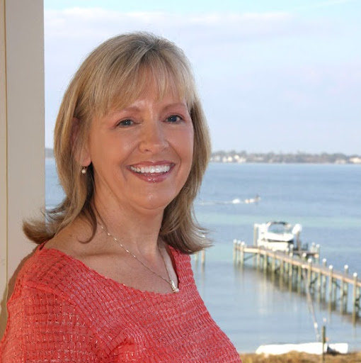 Debbie Miles Photo 27