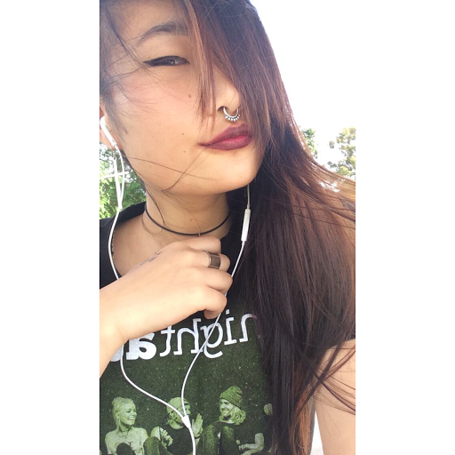 Amy Zhu Photo 12