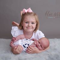 Kristina Hunt Photo 12