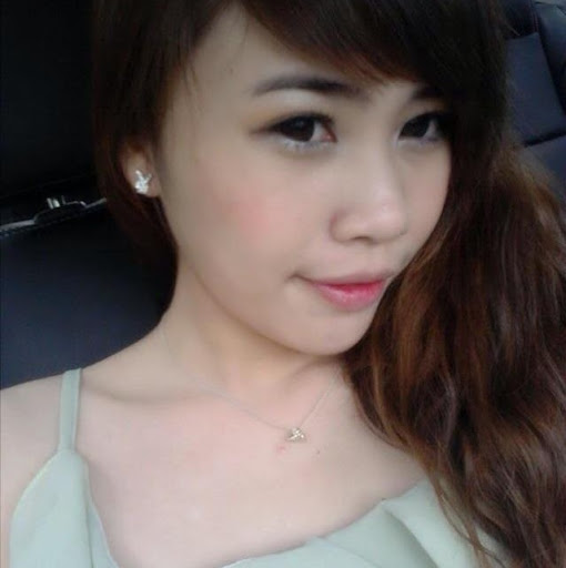Quynh Dinh Photo 6