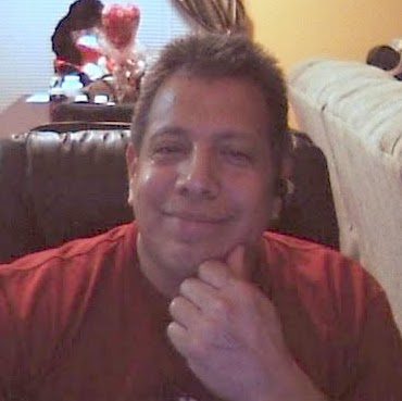 Robert Lopez Photo 24