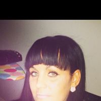 Claire Davies Photo 7