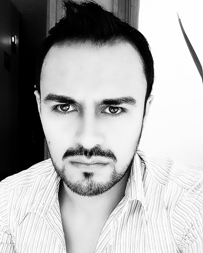 Carlos Guzman Photo 13