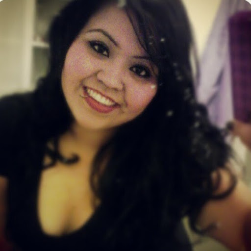 Julia Gomez Photo 8