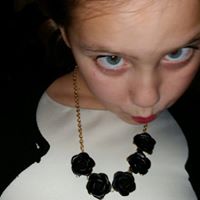 Kristine Howell Photo 10