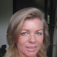 Karen Packer Photo 8