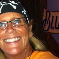 Nancy Bowles Photo 17