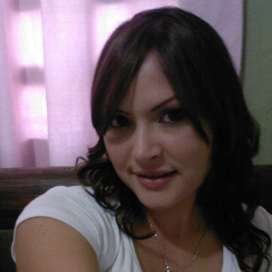 Lynda Lopez Photo 41