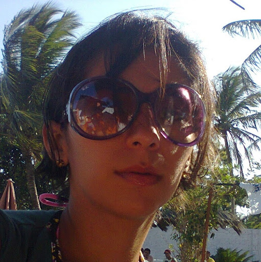 Sandra Mello Photo 33