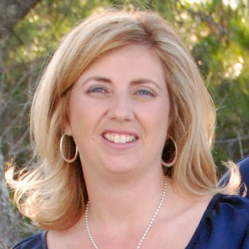 Tina Simmons Photo 27