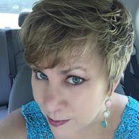 Lori Anders Photo 16