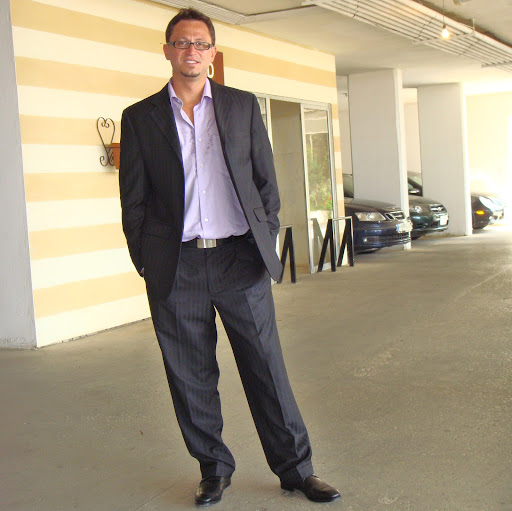 Peter Khoury Photo 32