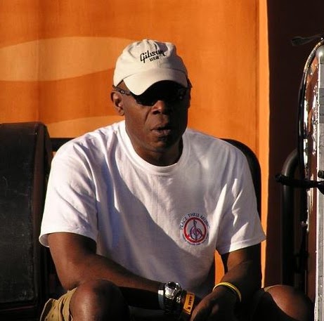 Gregory Gordon Photo 29