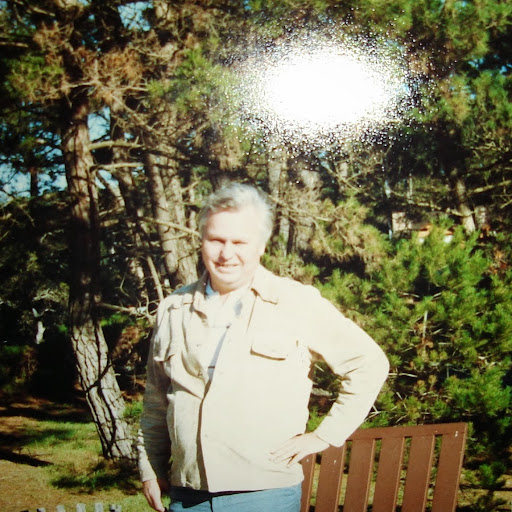 Robert Whitmore Photo 33