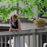 Deborah Luckey Photo 5