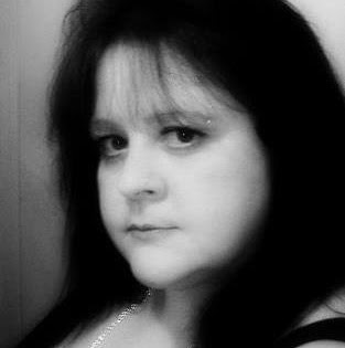 Amy Gomez Photo 31