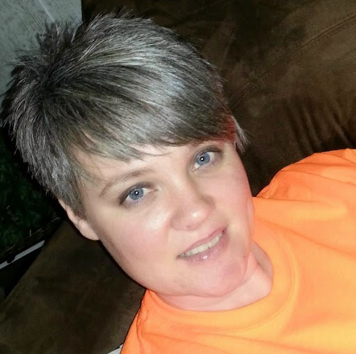 Tonya Ward Photo 8
