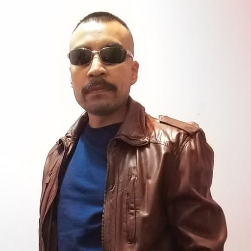 Erik Salinas Photo 32