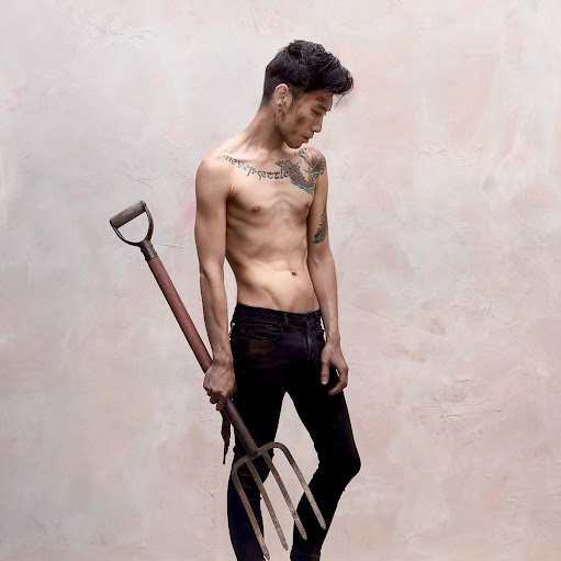 Alex Chau Photo 34