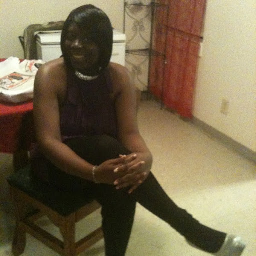 Regina Pate Photo 16