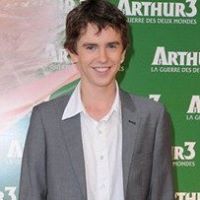 Alfred Thomas Photo 33
