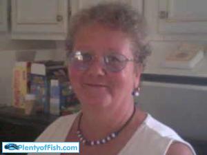 Paula Bennett Photo 39