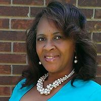 Pamela Newsome Photo 17