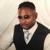 Derrick Hill Photo 26
