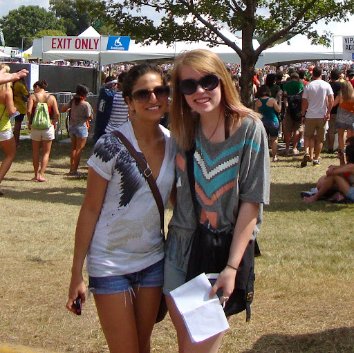 Rachel Sullivan Photo 22