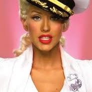 Christina Hurt Photo 5