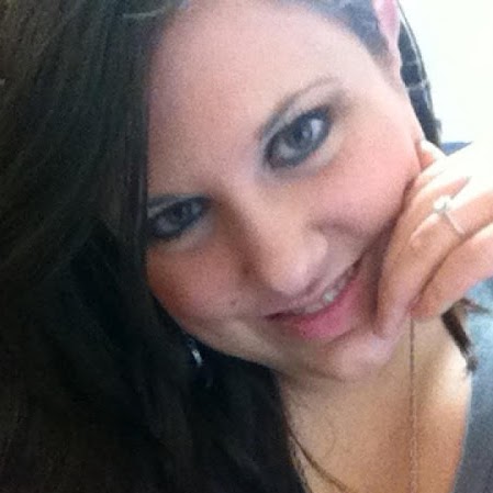 Rachel Locke Photo 13