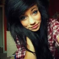 Hannah Lyon Photo 32