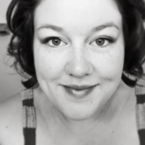 Michele Wyatt Photo 10