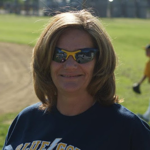 Laura Freeman Photo 19