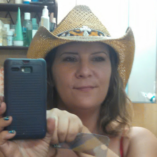 Dawn Perry Photo 24