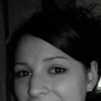 Alicia Vaughan Photo 7